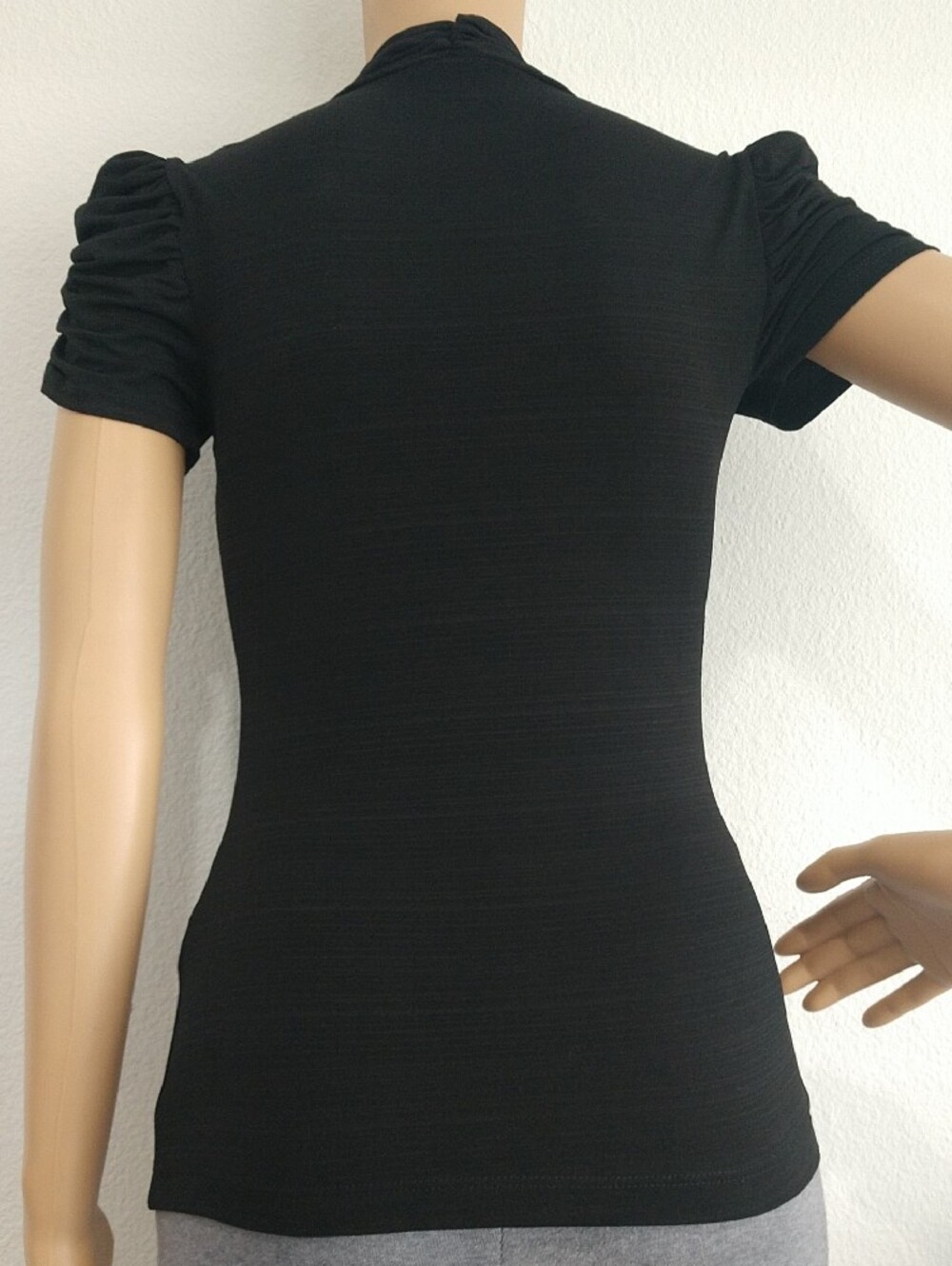 Frederick's of Hollywood Black Twist Keyhole Short Sleeve Top - Picture 2 of 5